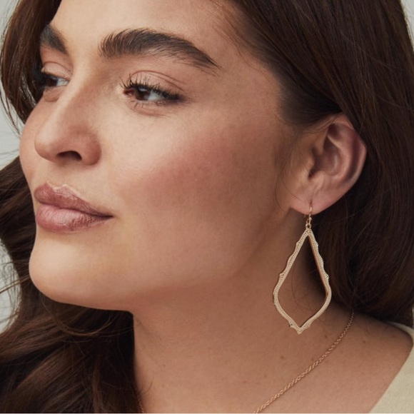 Kendra Scott Sophee Gold Drop Earrings - Picture 2 of 3